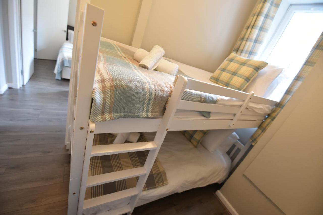 Pleasance Ground Floor Main Door Access Appartement *
